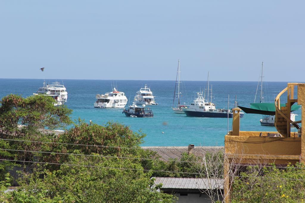 The Galapagos Pearl B&B Puerto Ayora  Værelse billede