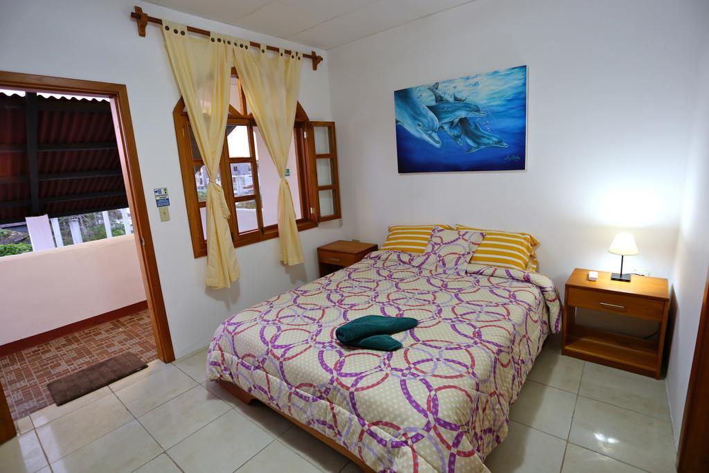 The Galapagos Pearl B&B Puerto Ayora  Eksteriør billede